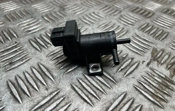 Renault Scenic IV - Grand scenic IV Turbo solenoid valve 8200762162