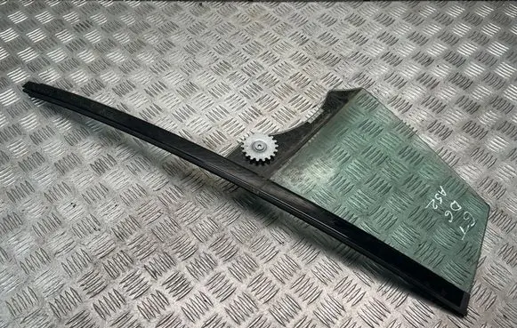 BMW 5 GT F07 Rear side window E643R00050