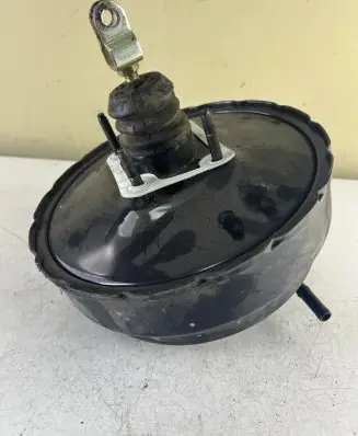 Hyundai Santa Fe Brake booster