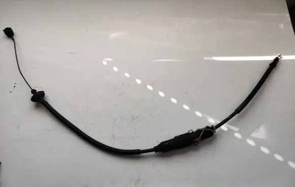 Volkswagen Transporter - Caravelle T4 Clutch cable 7D1721335