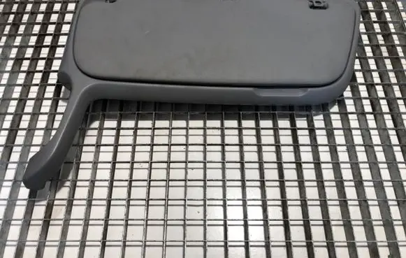 Sun visor