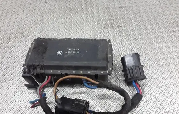 BMW 5 E39 Other control units/modules V23143A1X10