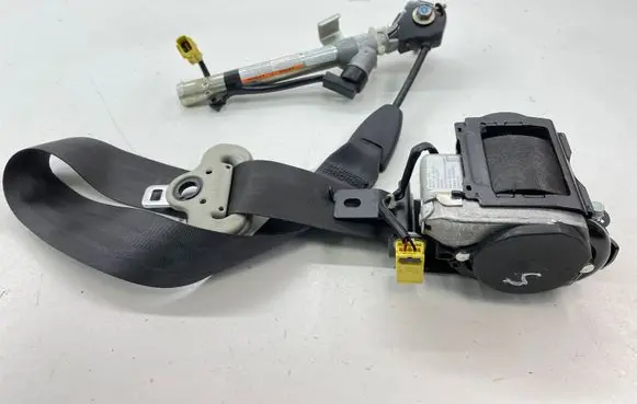 Honda CR-V Front seatbelt 81850SWWE0 608200100A