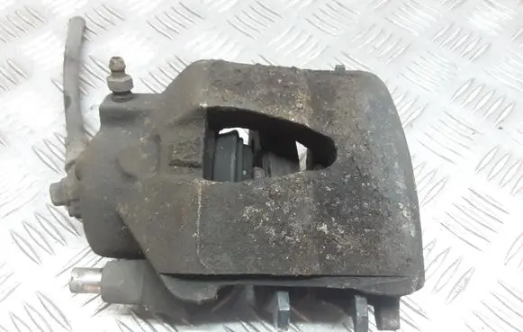 Skoda Octavia Mk2 (1Z) Front brake caliper