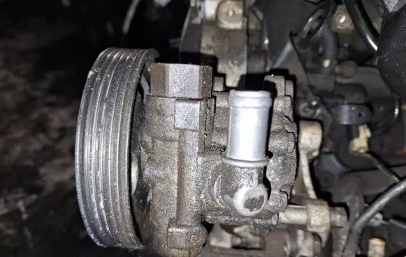 Peugeot 807 Power steering pump