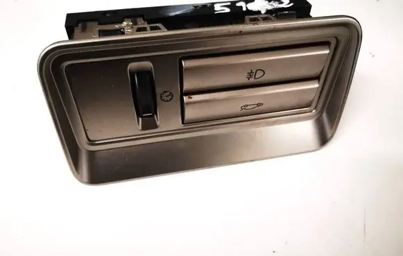 Jaguar XF Fog light switch 8X2311654AB 10400976890