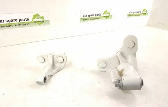 Mercedes-Benz GLK (X204) Rear door upper hinge A2047300637 2047300637