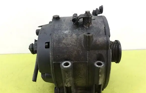 Mercedes-Benz C AMG W203 Generator/alternator A0001501750