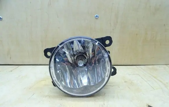 Renault Clio IV Front fog light 261500097R 17082023