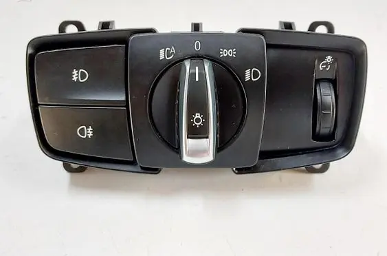BMW X6 F16 Light switch 9865813