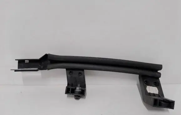 Peugeot 3008 II Front door glass trim molding 981896480D 9811896480D