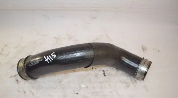 Mercedes-Benz E W211 Intercooler hose/pipe A2115282082