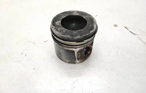 BMW 1 E81 E87 Piston 0840BB