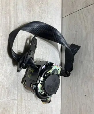 Ford Focus Rear seatbelt JX7BN611B69A1