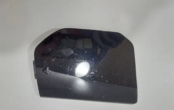 BMW X6 G06 Front tow hook cap/cover 8069949