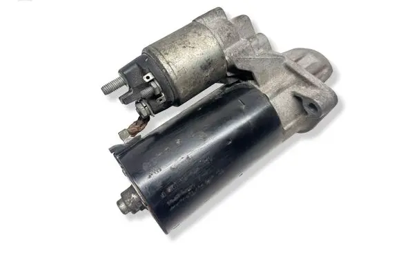 BMW 5 E60 E61 Starter motor 7796892