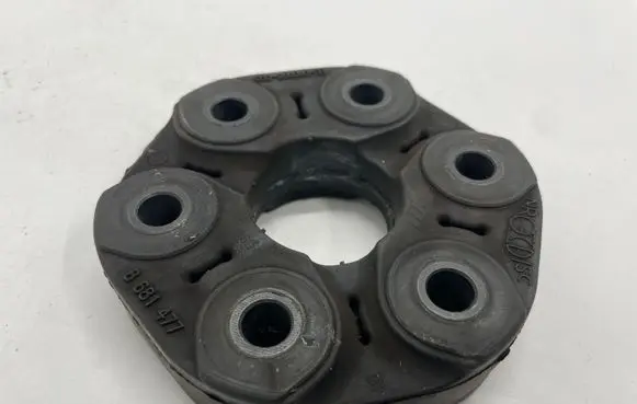 BMW 3 G20 G21 Rear prop shaft donut coupling/joint 8681477
