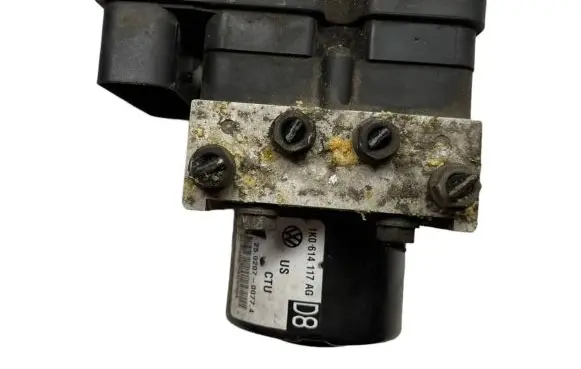 Volkswagen Golf V ABS Pump 1K0907379AK 1K0614117AG 25020700774