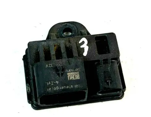 BMW 5 F10 F11 Glow plug pre-heat relay 7810856
