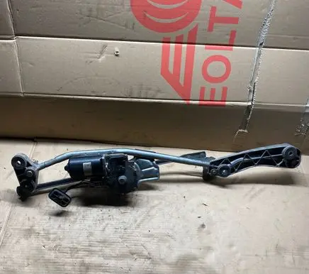 BMW 7 E38 Front wiper linkage and motor 8360603 404202 5201C