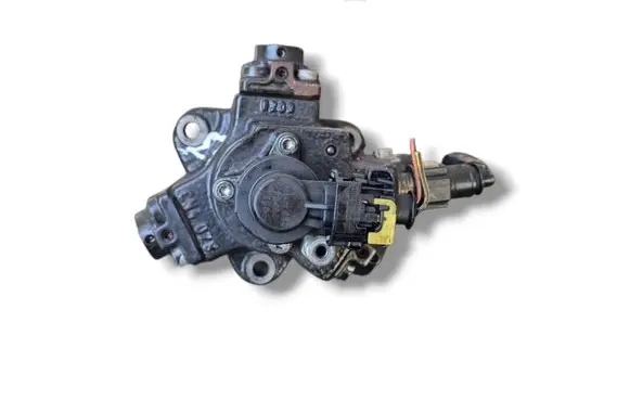 Alfa Romeo GT Fuel injection high pressure pump 0445010185 0055209062