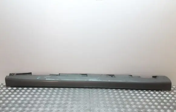Toyota Corolla Verso E121 Sill 758520F010