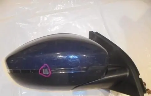 Peugeot 308 Front door electric wing mirror 9PIN