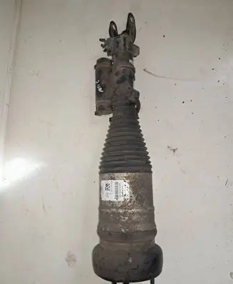 Mercedes-Benz C W205 Air suspension front shock absorber A2053200525 B4LL1Z005A10