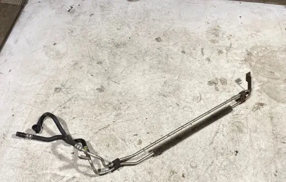Volvo XC70 Power steering radiator 31201111