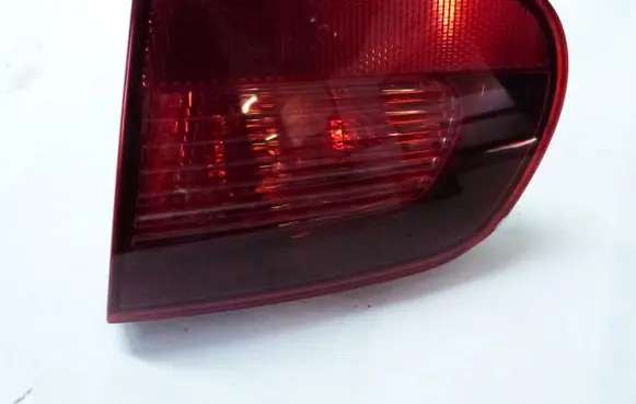 Volkswagen Eos Tailgate rear/tail lights 1Q0945094C