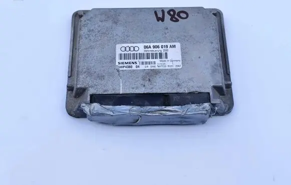 Audi A3 S3 8L Engine control unit/module 06A906019AM 5WP4380