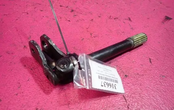 Renault Clio III Steering column universal joint