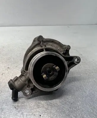 BMW X5 E53 Vacuum pump 7281700200