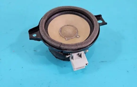 Opel Insignia B Front door speaker 23301702 IMPRK1457216