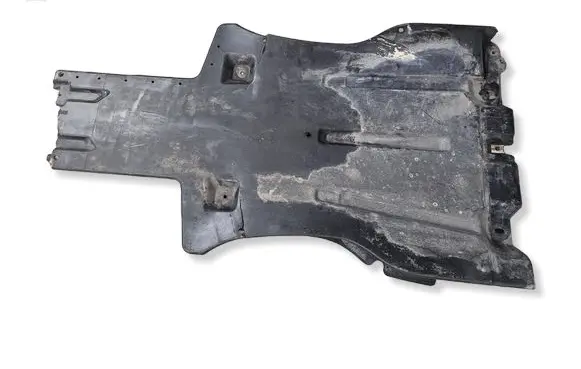 Audi Q7 4L Engine splash shield/under tray 