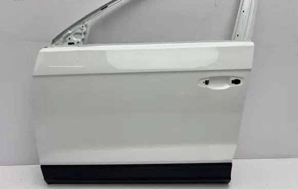 Volkswagen T-Roc Front door SULIK1