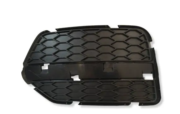Audi Q3 8U Front bumper lower grill 8U0807151FAUTOAS4 8U0807151F