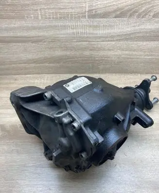 BMW 3 F30 F35 F31 Rear differential 7544873 7589965