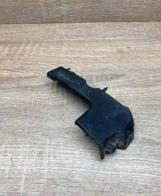 Audi A4 S4 B7 8E 8H Front bumper mounting bracket 8E0807284E