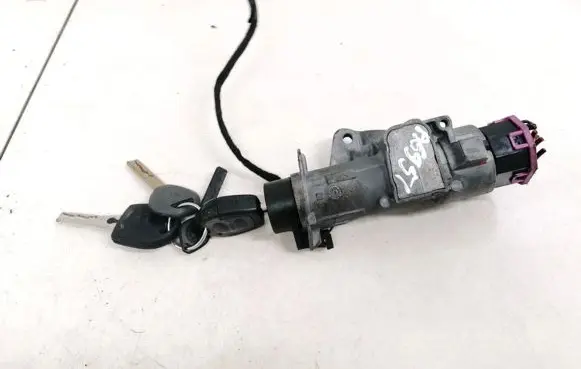 Seat Ibiza III (6L) Ignition lock 4B0905651C