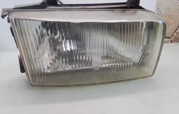 Volkswagen Transporter - Caravelle T4 Headlight/headlamp