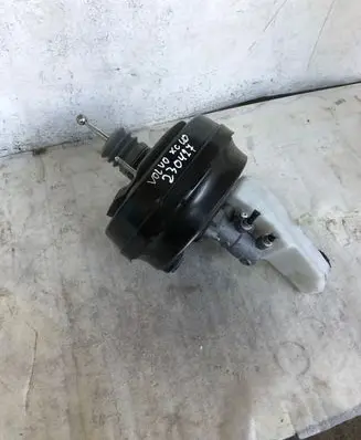 Volvo XC40 Brake booster 32256765