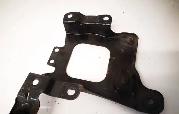 Volvo C30 Battery bracket 3M51R6K034AF
