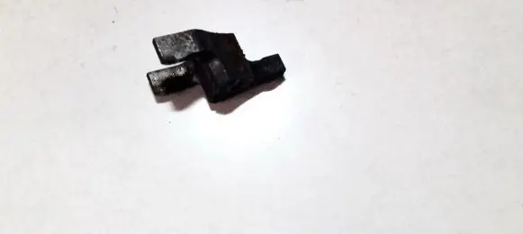 Land Rover Discovery Sport Fuel Injector clamp holder