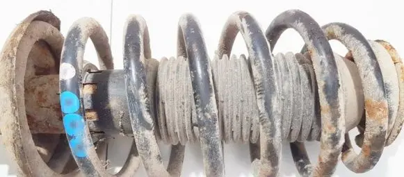 Volkswagen Golf III Front coil spring