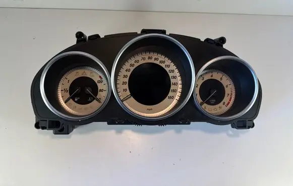 Mercedes-Benz E W212 Speedometer (instrument cluster) A2129007229