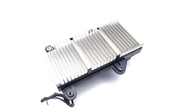 BMW 7 E65 E66 Power management control unit 6957026 8ES00827017