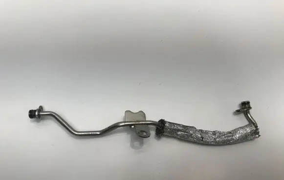 Coolant pipe/hose