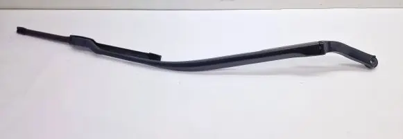 Maserati Ghibli Windshield/front glass wiper blade 670001642 24569 89813736