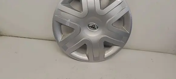 Toyota Auris E180 R16 wheel hub/cap/trim PZ443E866000